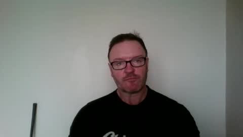 Snapshot of irish_pipe chatting on 04-14-26, 10:43 irish_pipe online show from 04-14-26, 10:43