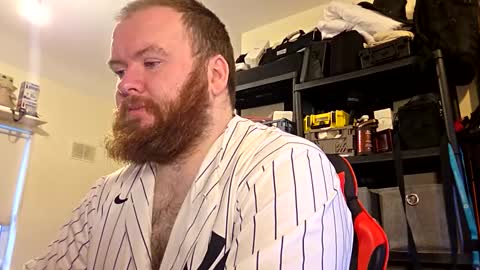 twitter theirishman205 online show from 12-20-25, 10:33