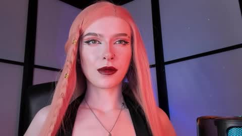 Snapshot of irisice chatting on 12-05-24, 10:01 Miss Iris Fansly Miss Iris new inst. online show from 12-05-24, 10:01