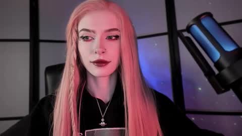 Snapshot of irisice chatting on 02-09-25, 05:29 Miss Iris Fansly Miss Iris new inst. online show from 02-09-25, 05:29
