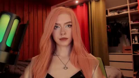 Snapshot of irisice chatting on 03-05-25, 11:38 Miss Iris Fansly Miss Iris new inst. online show from 03-05-25, 11:38