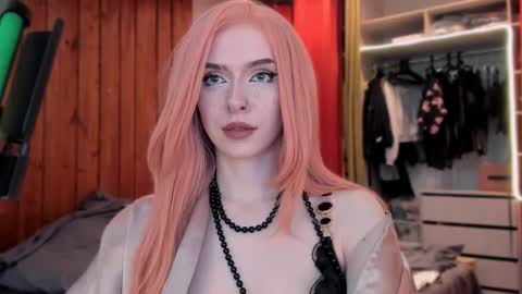 Snapshot of irisice chatting on 03-09-25, 01:26 Miss Iris Fansly Miss Iris new inst. online show from 03-09-25, 01:26