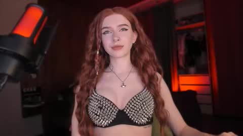 Snapshot of irisice chatting on 10-28-25, 04:20 Miss Iris Fansly Miss Iris new inst. online show from 10-28-25, 04:20