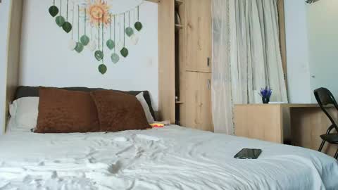 Iris Rosse online show from 05-28-26, 03:15