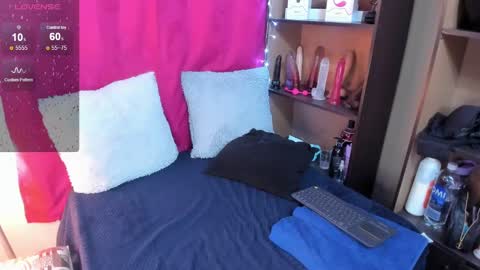 Snapshot of iriss_25 chatting on 01-13-25, 06:27 iris online show from 01-13-25, 06:27