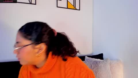 Snapshot of iriss_25 chatting on 09-29-25, 12:10 iris online show from 09-29-25, 12:10