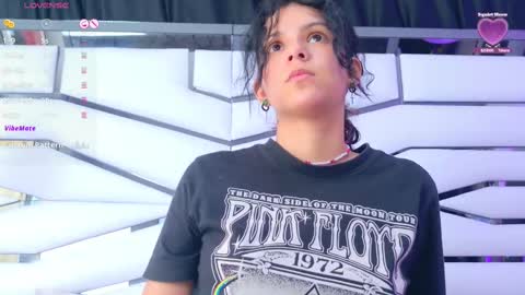 Iris online show from 03-03-25, 05:29