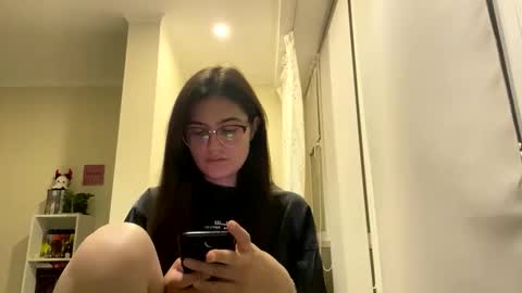 irisss31 online show from 05-19-26, 07:31