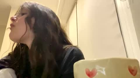 irisss31 online show from 05-28-26, 07:22
