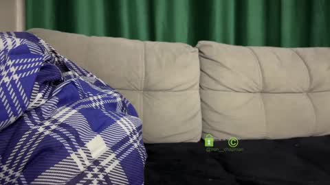 Snapshot of iron__chapman chatting on 02-09-25, 11:36 Iron online show from 02-09-25, 11:36