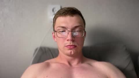 Snapshot of iron__chapman chatting on 09-26-25, 08:02 Iron online show from 09-26-25, 08:02