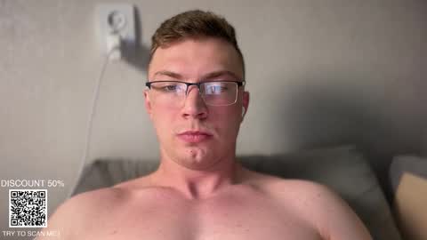 Snapshot of iron__chapman chatting on 11-23-25, 11:59 Iron online show from 11-23-25, 11:59