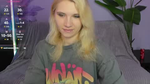 Iron Adele online show from 04-09-26, 02:44