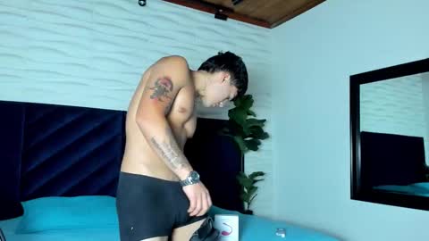 Snapshot of iron_tous chatting on 01-10-26, 08:21 Iron Tous online show from 01-10-26, 08:21