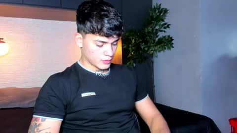 Snapshot of iron_tous chatting on 02-28-26, 08:54 Iron Tous online show from 02-28-26, 08:54