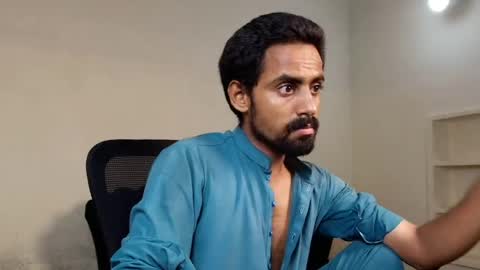 Naveed online show from 06-22-26, 07:22