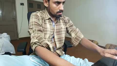 Naveed online show from 07-27-26, 08:16