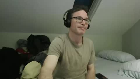 Snapshot of ironsharp chatting on 03-12-26, 10:43 ironsharp online show from 03-12-26, 10:43