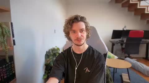 Sam online show from 06-12-26, 12:59