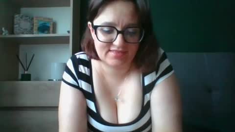Paris online show from 07-14-26, 05:23