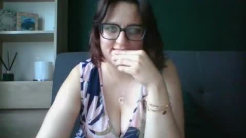 Paris online show from 07-16-26, 05:46