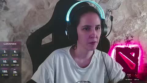 Snapshot of irwi_tomboy chatting on 05-09-26, 01:05 Irwi Tomboy online show from 05-09-26, 01:05