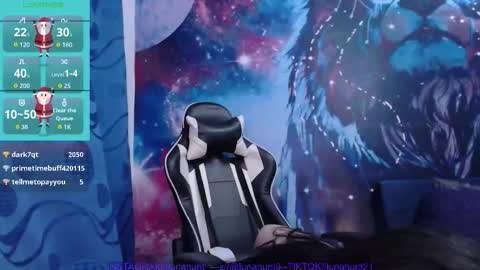 Snapshot of is_candy_west_ chatting on 01-05-26, 05:38 Dani online show from 01-05-26, 05:38