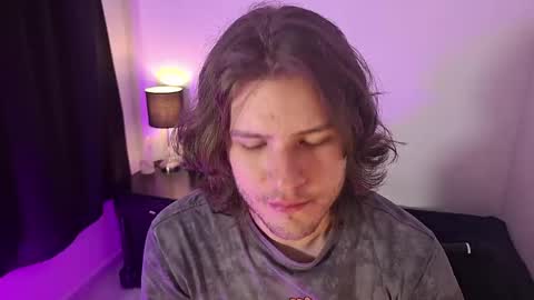 Jess online show from 05-17-26, 03:48