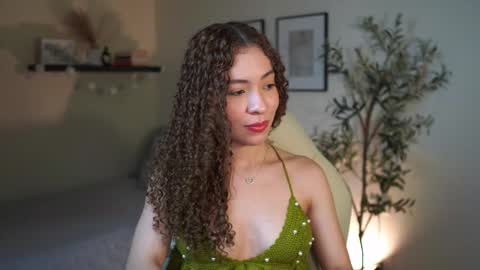 isa_____ online show from 03-28-26, 10:09