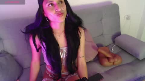 Isabella Hall online show from 02-20-25, 02:40