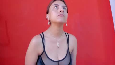 Snapshot of isa_kis_1 chatting on 02-22-25, 12:19 Isabella online show from 02-22-25, 12:19
