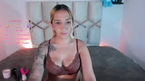 Snapshot of isa_klein chatting on 05-21-26, 05:03 isa_klein online show from 05-21-26, 05:03