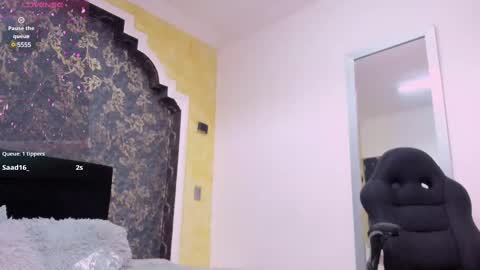 Isa  online show from 02-24-25, 03:31