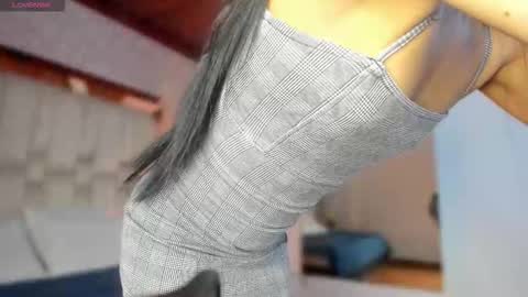 Isa  online show from 03-21-26, 04:06