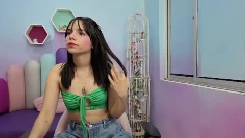 Isaa Skinny  online show from 05-24-26, 03:55