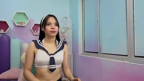 Isaa Skinny  online show from 06-13-26, 03:48