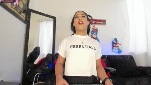 Snapshot of isaabellaa_hot chatting on 12-16-25, 09:20 isabella online show from 12-16-25, 09:20