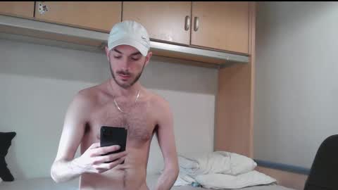 Snapshot of isaac99c chatting on 02-10-26, 02:10 Isaac99c online show from 02-10-26, 02:10