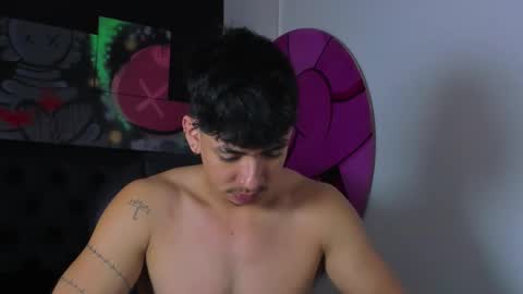 Snapshot of isaac_cryston chatting on 11-02-25, 08:22 isaac_cryston online show from 11-02-25, 08:22