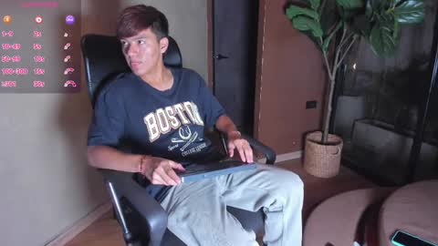 isaac_grimm online show from 03-26-26, 03:12