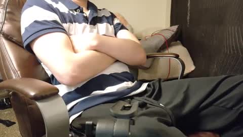 isaac online show from 12-29-24, 05:33