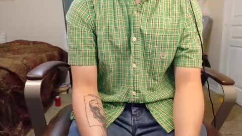 isaac online show from 10-22-25, 06:46