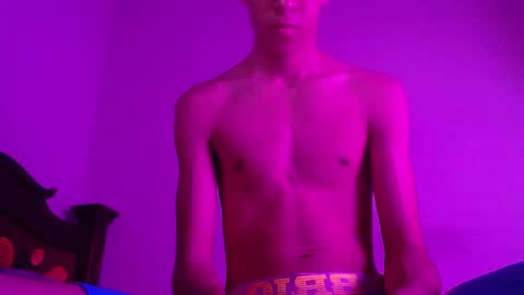 isaac online show from 01-09-25, 05:02