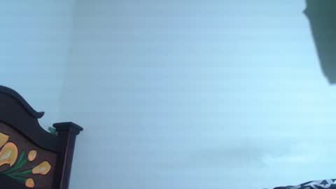 isaac online show from 01-19-25, 07:46