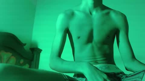 isaac online show from 02-02-25, 02:27