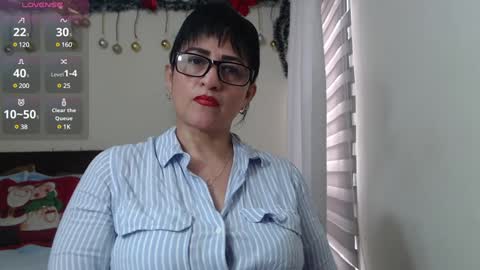 Snapshot of isabeel_sofia01 chatting on 01-05-25, 03:02 Isabeel Sofia online show from 01-05-25, 03:02