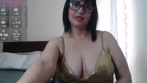 Snapshot of isabeel_sofia01 chatting on 01-07-25, 06:24 Isabeel Sofia online show from 01-07-25, 06:24