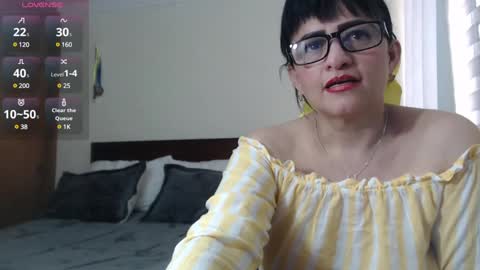 Snapshot of isabeel_sofia01 chatting on 01-31-25, 07:29 Isabeel Sofia online show from 01-31-25, 07:29