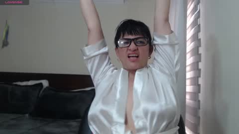 Snapshot of isabeel_sofia01 chatting on 02-02-25, 10:06 Isabeel Sofia online show from 02-02-25, 10:06