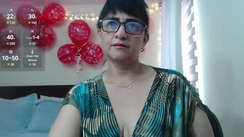 Snapshot of isabeel_sofia01 chatting on 02-12-25, 02:43 Isabeel Sofia online show from 02-12-25, 02:43